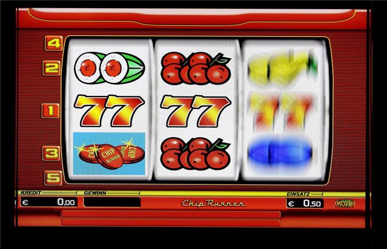 Weniger Gewerbesteuer: Elsdorf will einen Kredit aufnehmen Glücksspielautomaten, die im Elsdorfer Gewerbegebiet aufgestellt sind, bescheren der Gemeinde erstmals Einnahmen aus der Vergnügungssteuer.
