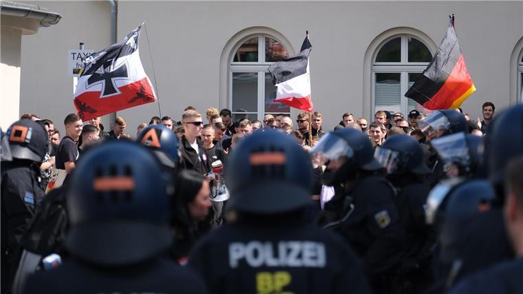 Großer Polizeieinsatz beim CSD in Bautzen.
