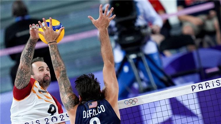 Olympia-Krimi macht Volleyballern Mut: „Vieles möglich“ Grozer war als Motivator unterwegs.