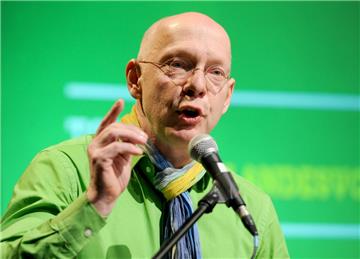 Grünen-Landeschef Ralph Saxe hält eine rot-rot-grüne Koalition für denkbar.