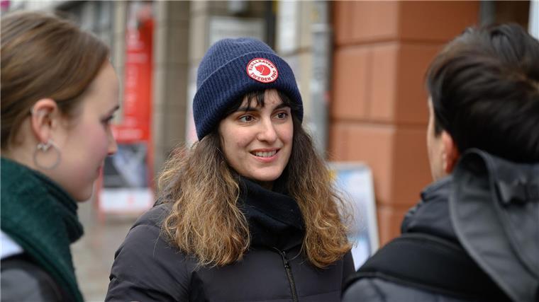 Abgeordnete kritisiert Vorgehen bei Abschiebung in Göttingen Grünen-Politikerin Marie Kollenrott mahnt, Abschiebungen dürften nicht ohne Transparenz und menschenrechtliche Standards erfolgen. (Archivbild)