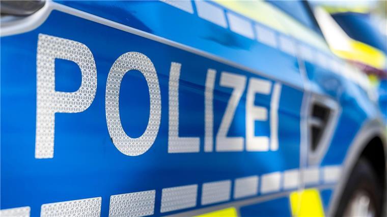 Grund für die Sperrung war ein großflächiges Trümmerfeld. (Symbolbild)
