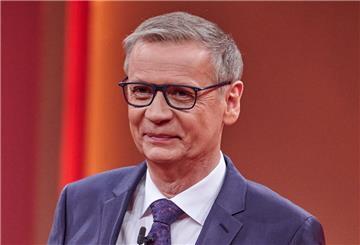 Günther Jauch freut sich auf das neue Restaurant in seiner Villa Kellermann in Potsdam. (Archivbild)