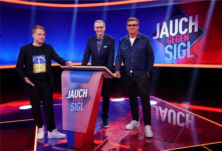 Günther Jauch tritt über zwei Runden gegen Hans Sigl an. Moderator ist Oliver Pocher.