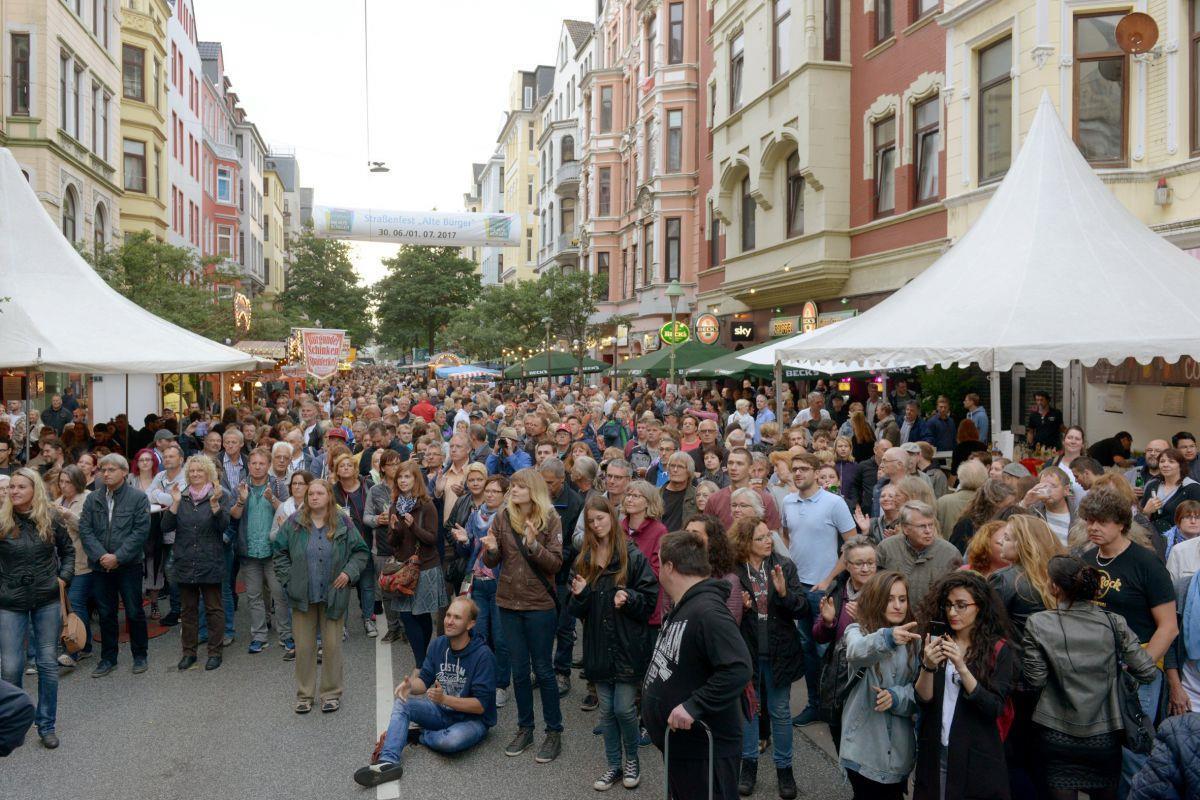 Zusammengefasst! Das war das Wochenende im nord24-Land Gut was los beim Straßenfest "Alte Bürger" in Bremerhaven.