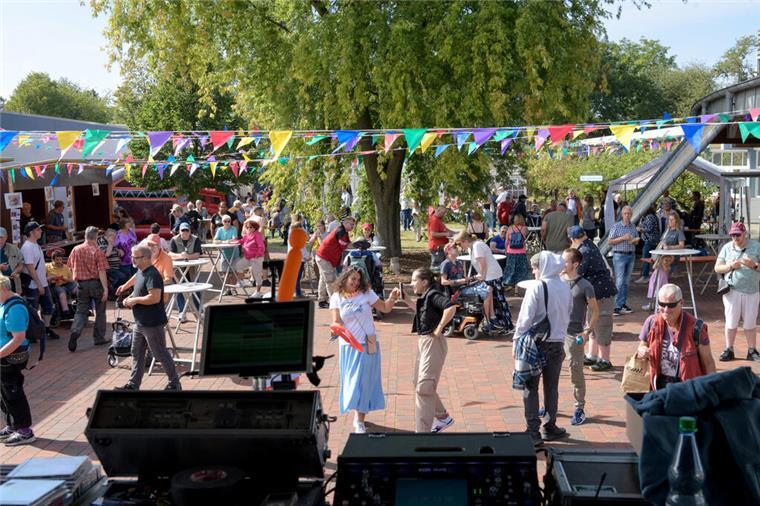 Leherheide: Beliebtes Sommerfest der EWW findet am 29. August statt. Gute Laune auf dem Sommerfest der EWW
