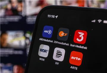 Gute Nachrichten, der Rundfunkbeitrag wird erst mal nicht erhöht.