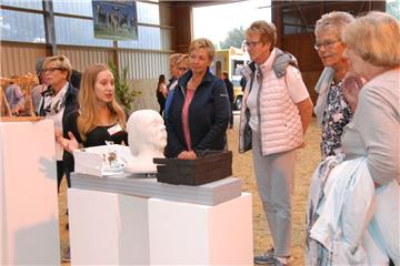 Gute Stimmung auf dem Bauernhof-Viehling  auf Reiterhof Kahrs in Wehden. Foto: F...