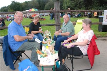 Gute Stimmung auf dem Bauernhof-Viehling  auf Reiterhof Kahrs in Wehden. Foto: F...