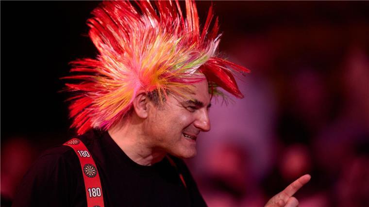 Deutsches Darts-Duo startet mit Sieg in Team-WM Gute Stimmung bei der Team-WM in Frankfurt.