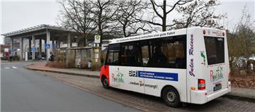 Haltestelle am Rotenburger Diakoniekrankenhaus. Wer direkt vor die Klinik fahren möchte, muss in der Regel den Bürgerbus nehmen. Der aber fährt sonntags gar nicht.