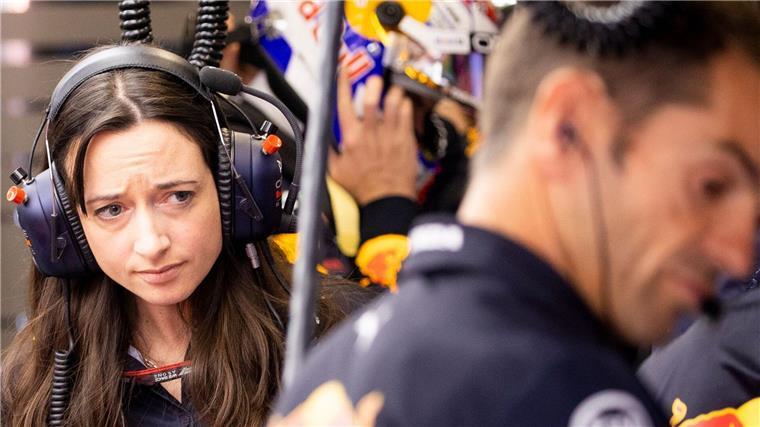 Wo der Kampf begann: Diversität in der Formel 1 Hannah Schmitz ist für die Rennstrategien bei Red Bull maßgeblich verantwortlich.