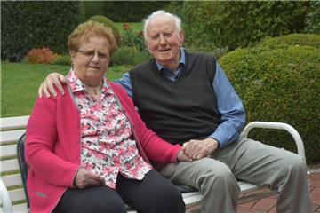 Hans und Grete Schnackenberg aus Klein Meckelsen gaben sich vor 60 Jahren das Jawort. Am Mittwoch feiern sie ihre diamantene Hochzeit. 