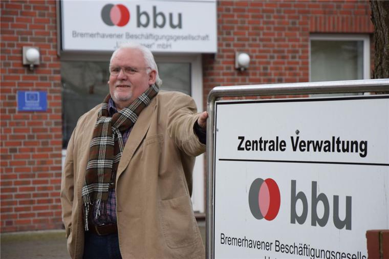 Ex-Pinguins-Boss Hans-Werner Busch (65) geht in den Ruhestand Hans-Werner Busch geht in den beruflichen Ruhestand.