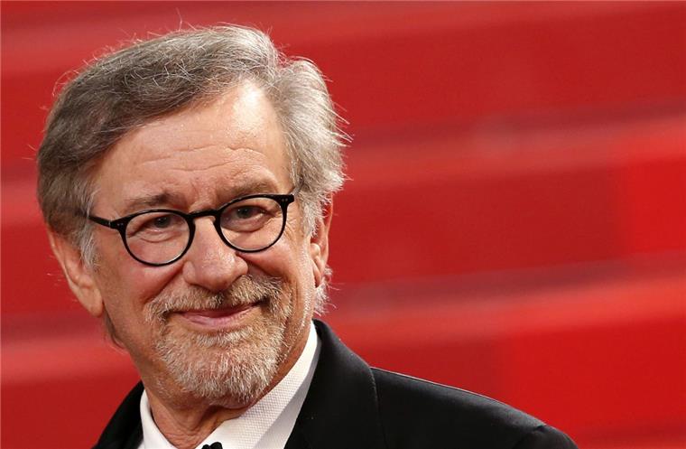 E.T. und Indiana Jones gratulieren: Steven Spielberg wird 70 Happy Birthday to you! Steven Spielberg feiert heute seinen 70. Geburtstag.