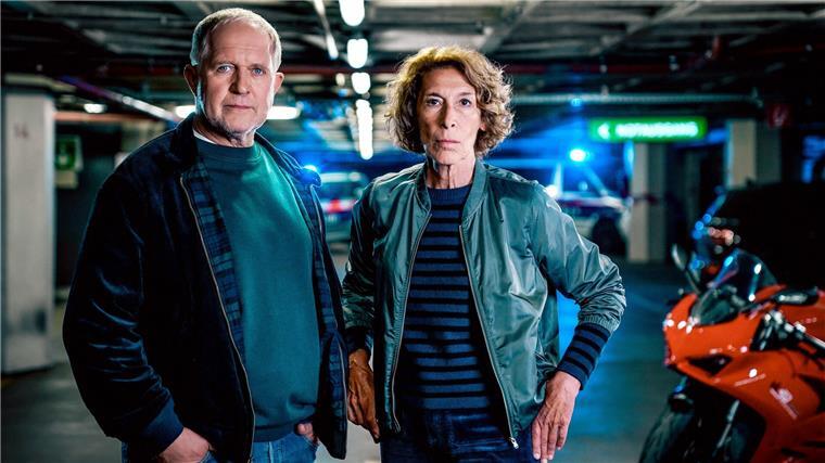 Kommende TV-Highlights: Raab boxt, Jauch feiert und der „Tatort“ kehrt zurück Harald Krassnitzer (Moritz Eisner), Adele Neuhauser (Bibi Fellner) läuten mit ihrem Fall die neue „Tatort“-Saison in der ARD ein.