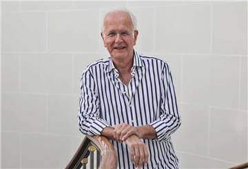 Harald Schmidt hat einen Tipp für alle, die auswandern wollen: Erst mal die Lage vor Ort checken. (Archivbild)