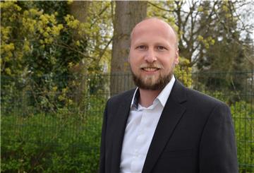 Harm Ellinghusen aus Brake möchte neuer Landrat der Wesermarsch werden. Er tritt als Kandidat der Grünen an.