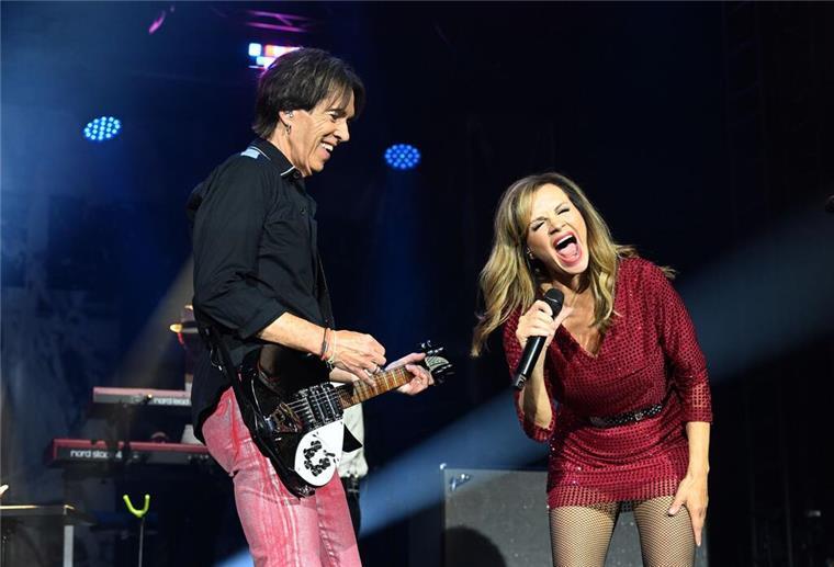 Neue Sängerin - Fans feiern Roxette in München Harmonierten gut miteinander: Roxette-Urgestein Per Gessle und Neuzugang Lena Philipsson.