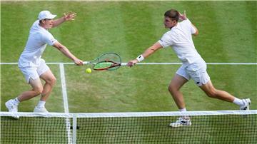 Harri Heliovaara und Henry Patten (r) siegten überraschend im Wimbledon-Finale.