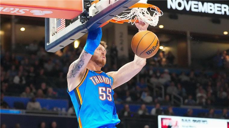 Hartensteins Dunks sorgten für Stimmung und den nächsten Sieg des Titelverteidigers.