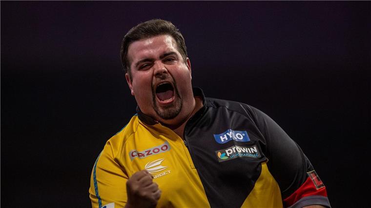 Top-Start und Titelträume: Deutsche Tage im Ally Pally Hat 100.000 Pfund zu verteidigen: Gabriel Clemens.