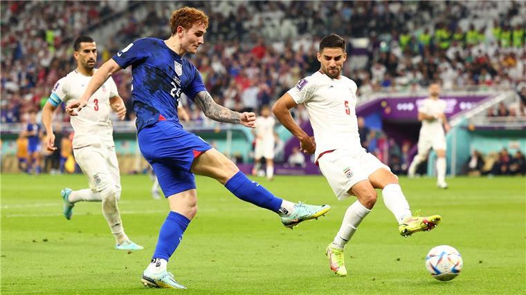 Wolfsburg an Ex-Bremer Sargent dran - Bornauw nach England? Hat sich für die Bundesliga wieder interessant gemacht: US-Nationalspieler Josh Sargent (M).