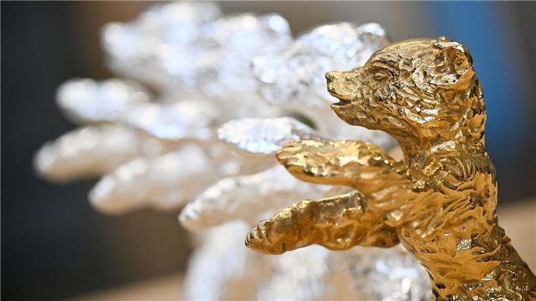 Was auf der Berlinale einen Skandal auslöste Hat so manchem Skandal die Tatzen gezeigt: der Berlinale-Bär.