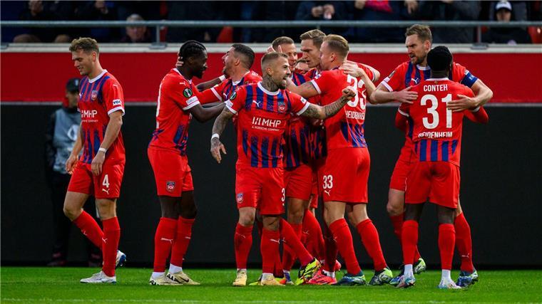 Dank Wanner: Heidenheim feiert historischen Sieg Heidenheim jubelte früh über das 1:0.