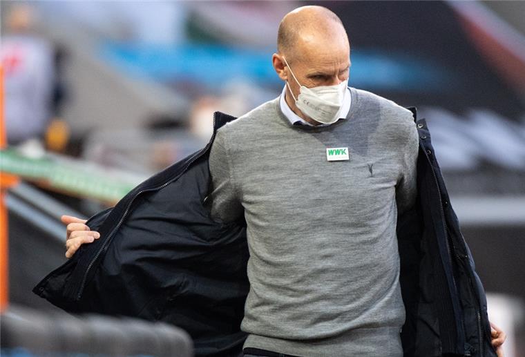 Herrlich weg - FC Augsburg holt neuen Trainer Heiko Herrlich ist seinen Job beim FC Augsburg los.