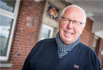 Heino Brockhage kennt den Fischereihafen.