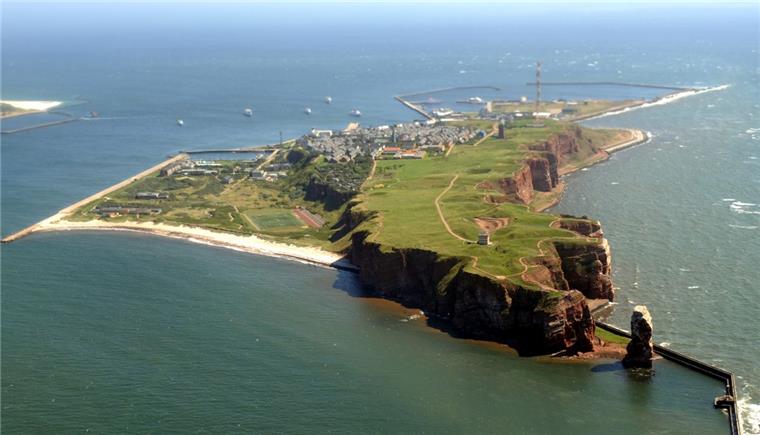 Plant mehr Zeit ein: Tagesausflüge nach Helgoland lohnen sich nicht #isso Helgoland muss an unbedingt besuchen - aber nicht nur für einen Tag. #isso