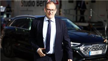 Henning Otte (CDU) soll auf Eva Högl (SPD) folgen. (Archivbild) 