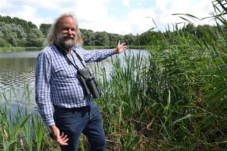 Welches Geheimnis der Weserportsee birgt Henrich Klugkist ist Biologe in der Naturschutzabteilung beim Umweltsenator des Landes Bremen und präsentiert den Weserportsee samt seiner dichten Schilfgürtel. Das Gewässer gibt es erst seit rund 35 Jahren.