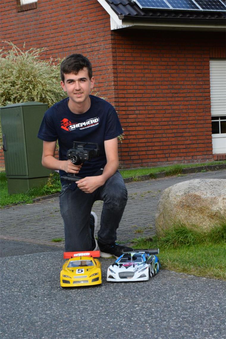 Junge aus Dorum ist Minicar-Champion Henrik Eilers ist mit seinen Minicars nicht zu stoppen.