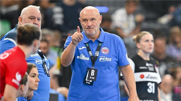 Ludwigsburg-Aus wirft Schatten auf Frauen-Handball Herbert Müller, Trainer des Thüringer HC, fordert stärkere Kontrollen der Vereine durch die HBF.