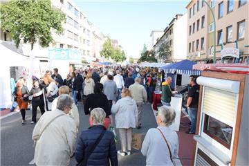 Herbstfest in der Grashoffstraße und Heideblütenfest auf dem Konrad-Adenauer-Pla...