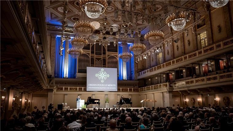 Weimer fürchtet „globalen Kulturkampf“ Hermann Parzinger, Kanzler des Ordens Pour le mérite, spricht bei der Begrüßung neuer Mitglieder in den Orden Pour le merite.