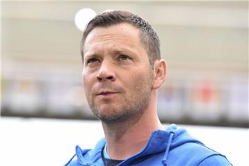 Hertha-Trainer Pal Dardai muss das frühe Aus auf europäischer Ebene verdauen.