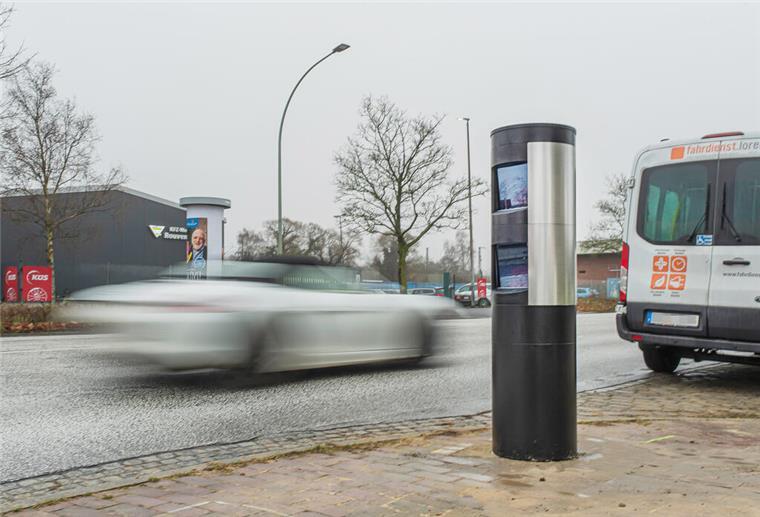 Hier stehen mobile und feste Blitzer – besser an die Geschwindigkeit halten!