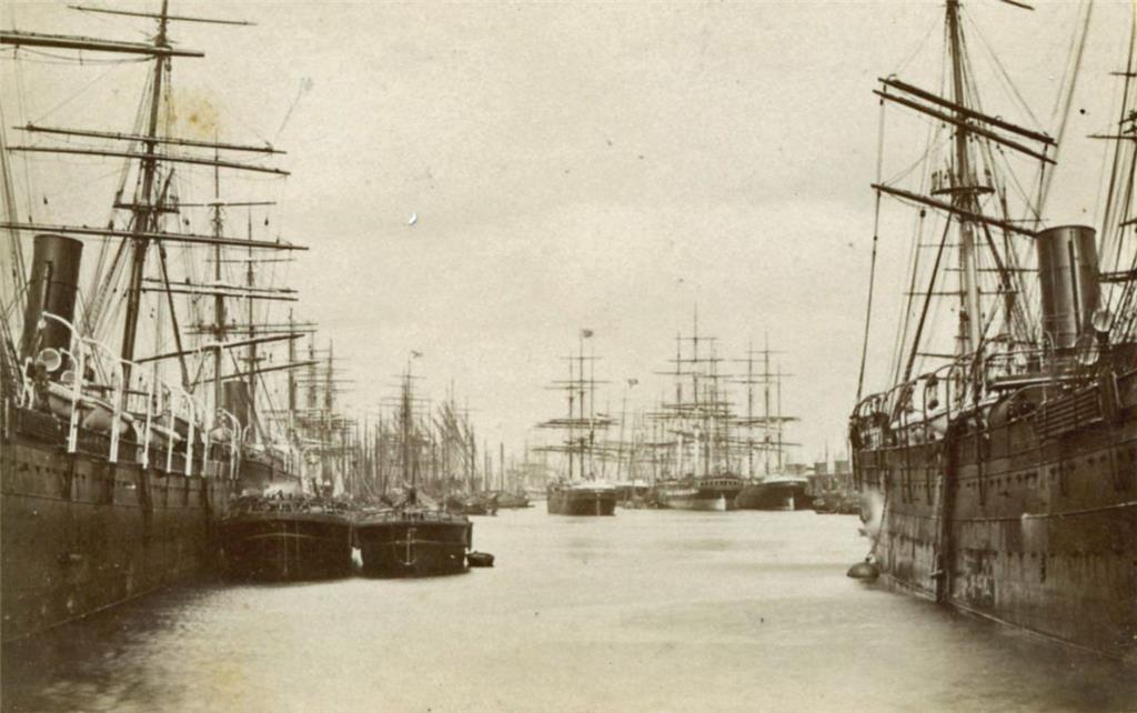 Historische Aufnahme vom Neuen Hafen - undatiert. Foto NZ-Archiv