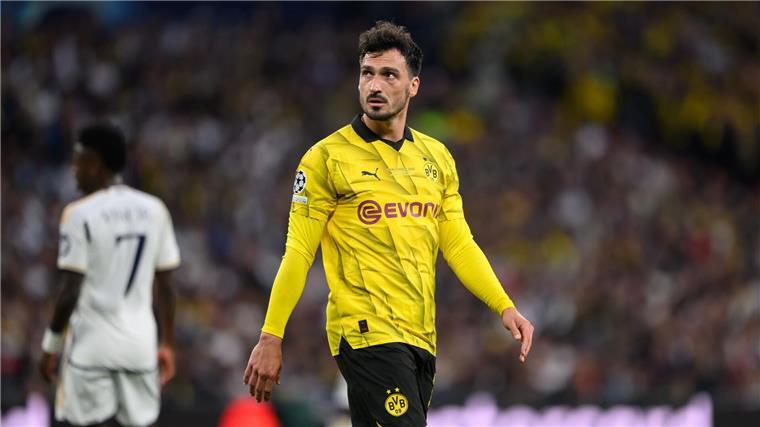 Hummels kehrt zum Abschiedsspiel nach Dortmund zurück Hummels zeigt sich noch einmal im BVB-Trikot.