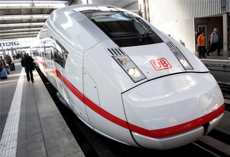 ICE-Züge halten in Zukunft auch in Bremerhaven.