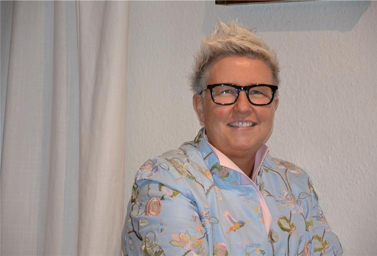 Gemeinde Gyhum: Michaela Holsten will Bürgermeisterin werden „Ich möchte der oberste Teamplayer in der Gemeinde sein“, kündigt Michaela Holsten an und eröffnet damit den Kommunalwahlkampf 2021, in dem sie sich als Bürgermeisterkandidatin präsentieren möchte.