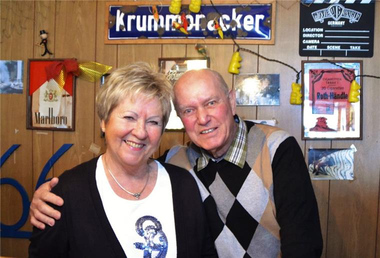 Goldene Hochzeit in Wulsdorf: Als "Brautpaar der Woche" in der Zeitung Ihr Glück sieht man Karin und Otto Schulz an – am Donnerstag feiert das Paar aus Wulsdorf die goldene Hochzeit.
