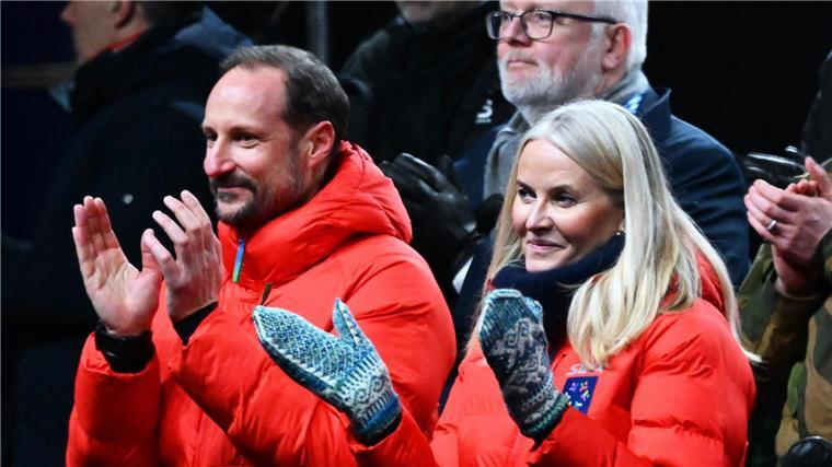 Norwegens Kronprinzessin Mette-Marit hat täglich Beschwerden Ihre Diagnose machte die Frau von Norwegens Kronprinz Haakon vor einigen Jahren öffentlich. (Archivfoto)