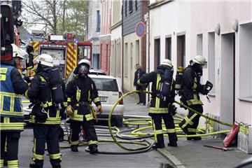 Prozessbeginn: Im April 2017 soll der 22 Jahre alte Angeklagte den Brand in einem Mehrfamilienhaus in der Gorch-Fock-Straße gelegt haben.