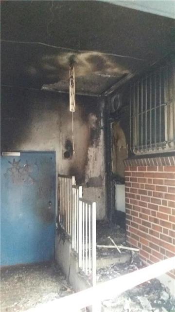 Im Einkaufszentrum in Langen ist in der Nacht zu Mittwoch ein Feuer in einem Restaurant ausgebrochen. 
