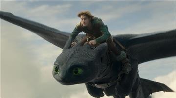 Im Film „Drachenzähmen leicht gemacht“ werden Hicks und Drache Ohnezahn Freunde.