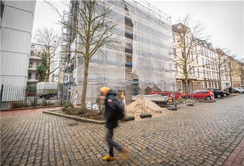 Im Frühjahr hofft die Städtische Wohnungsgesellschaft (Stäwog) die Eigentumswohnungen in der Uhlandstraße 25 in Lehe vermarkten zu können.